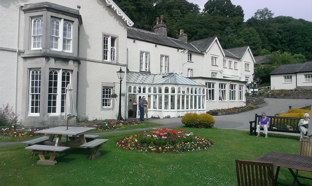 Lambert Manor Hotel Grange-over-Sands Exterior photo
